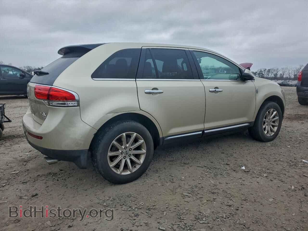 2011 LINCOLN MKX - VIN: 2LMDJ8JK0BBJ33887 - Фото 3