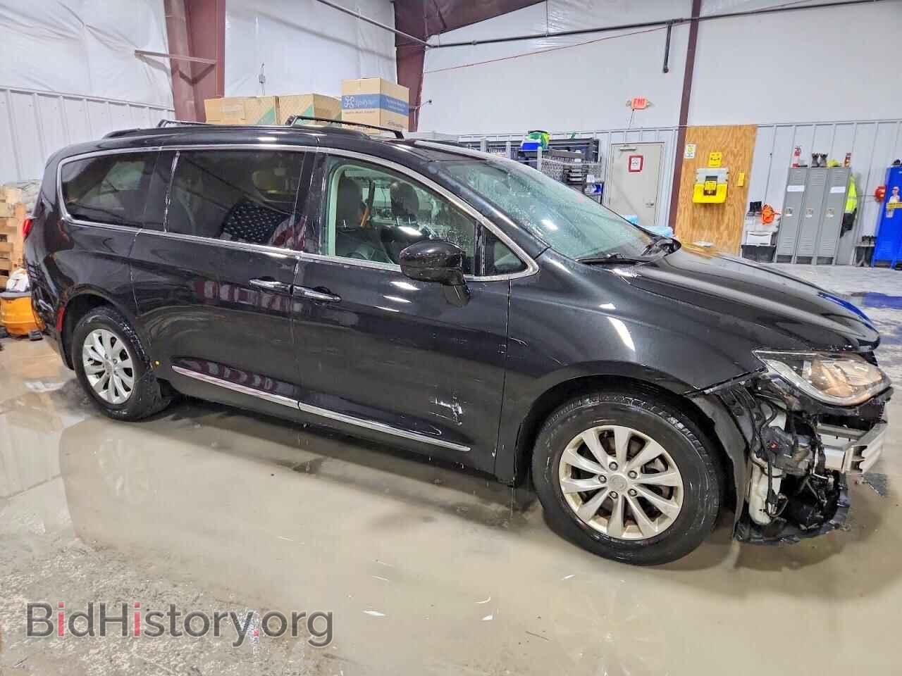 2017 CHRYSLER PACIFICA - VIN: 2C4RC1BG5HR642780 - Фото 4