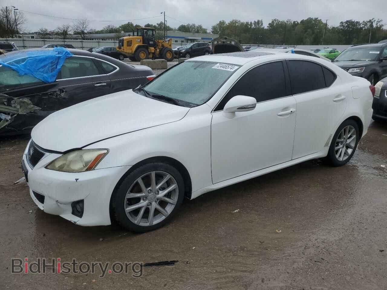 Photo JTHBF5C22B5142176 - LEXUS IS 2011