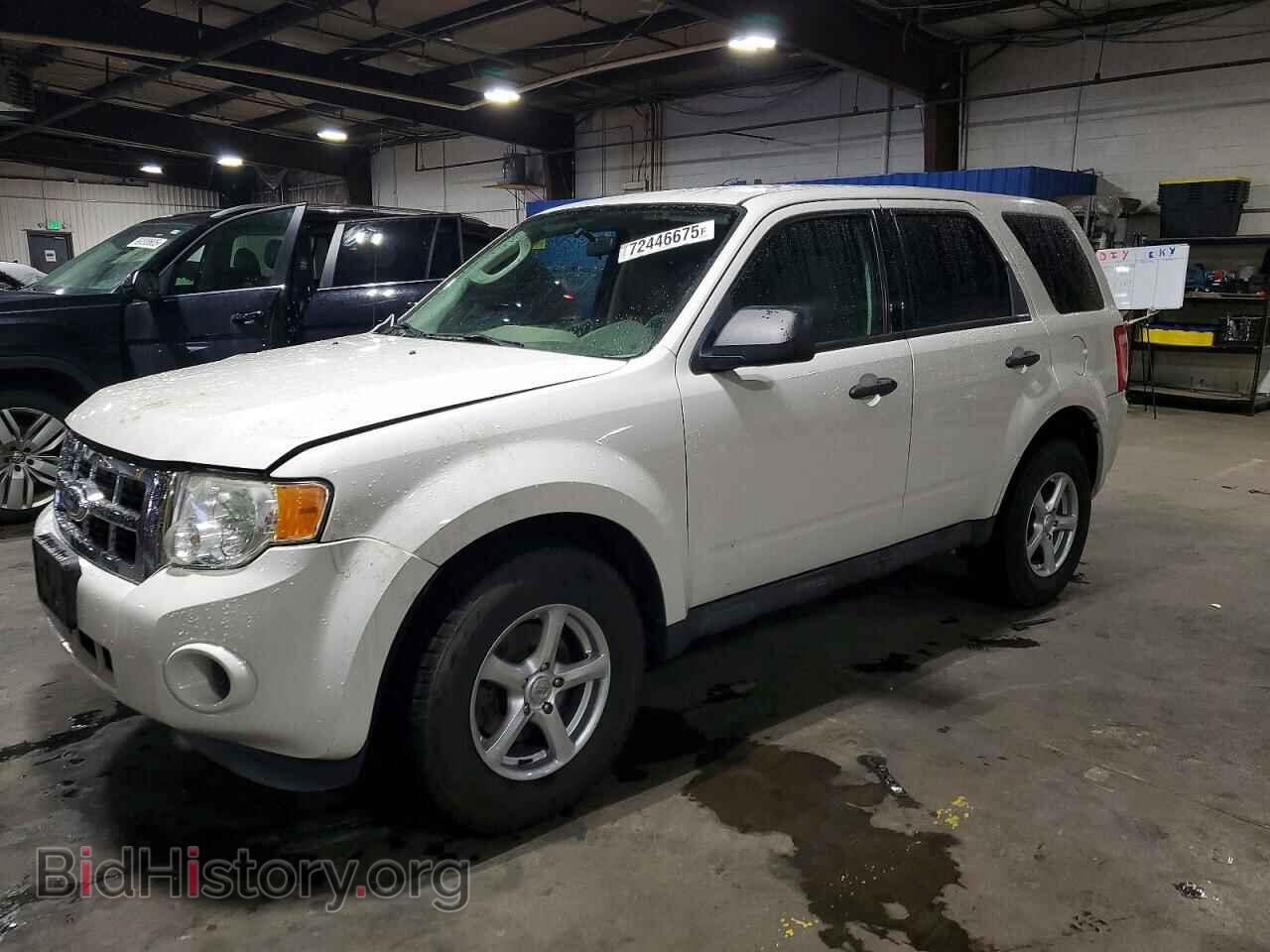 Photo 1FMCU0C70CKC19121 - FORD ESCAPE 2012