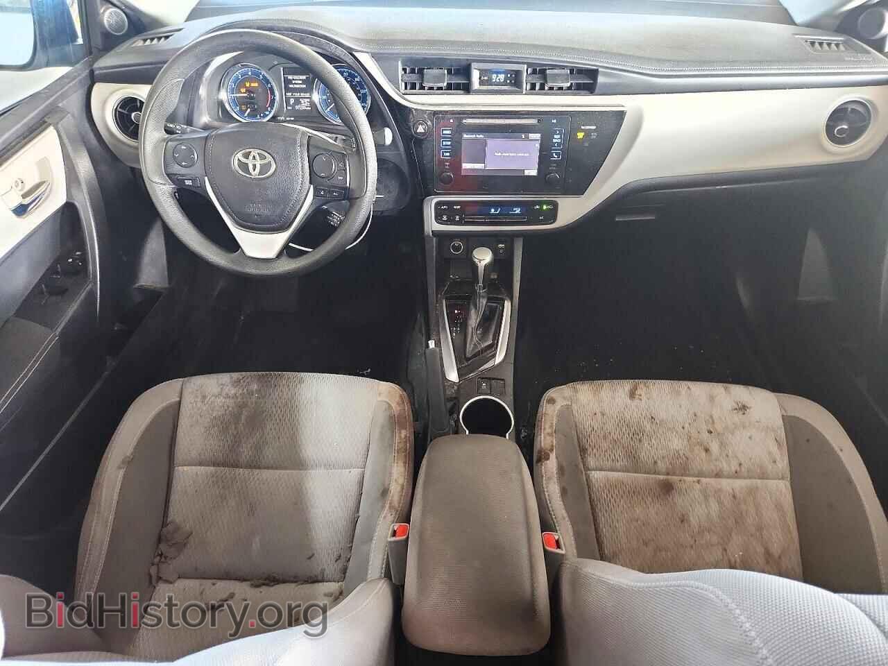 2017 TOYOTA COROLLA - VIN: 5YFBURHE0HP682896 - Photo 8