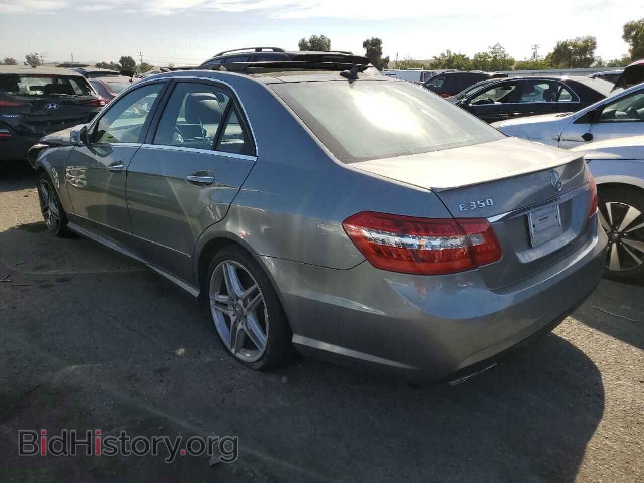 2013 MERCEDES-BENZ E-CLASS - VIN: WDDHF5KB8DA765590 - Фото 2