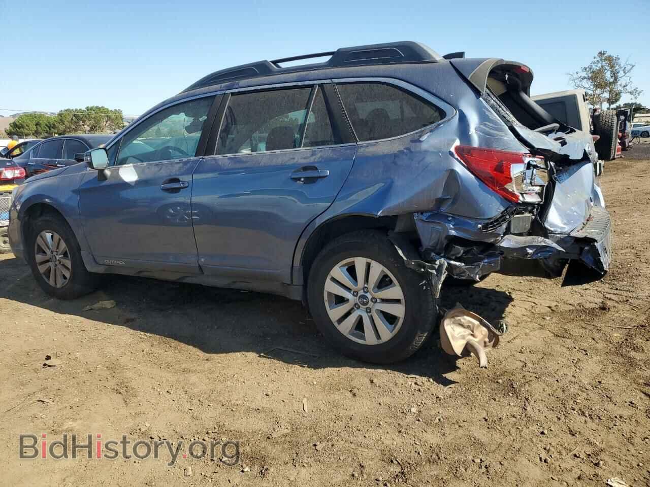 2017 SUBARU OUTBACK - VIN: 4S4BSAFCXH3361266 - Фото 2