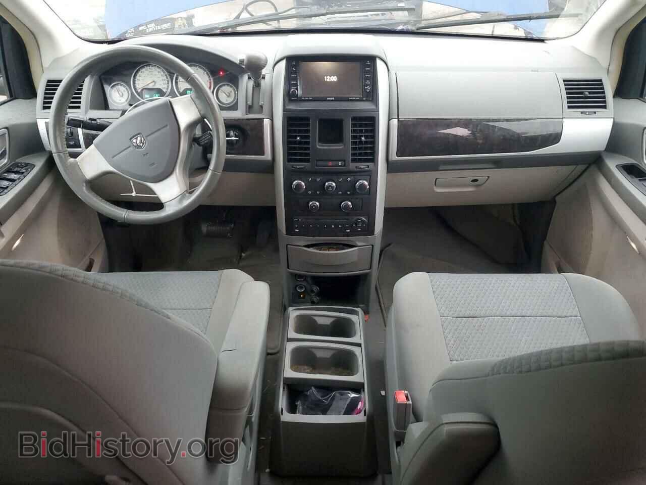 2010 DODGE CARAVAN - VIN: 2D4RN5D15AR297219 - Фото 8