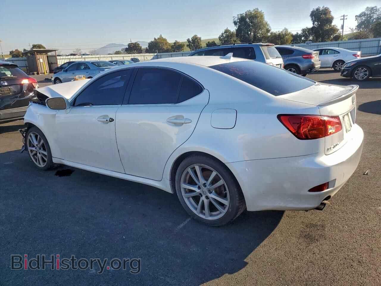 2007 LEXUS IS - VIN: JTHBK262372050167 - Photo 2