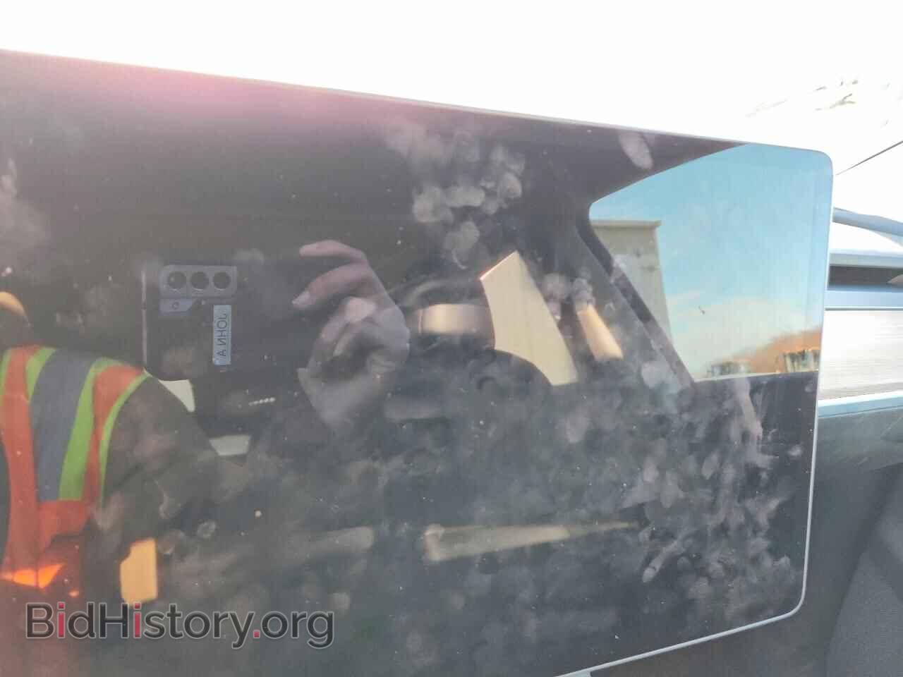 2023 TESLA MODEL Y - VIN: 7SAYGDEE9PF604350 - Photo 9