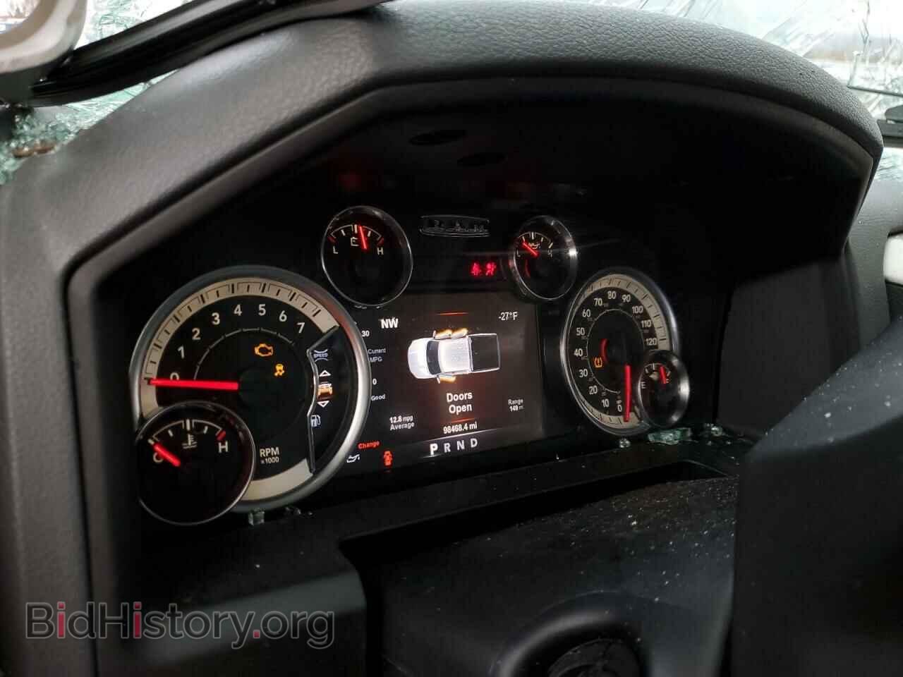 2017 RAM 1500 - VIN: 3C6RR7LT5HG665647 - Фото 9