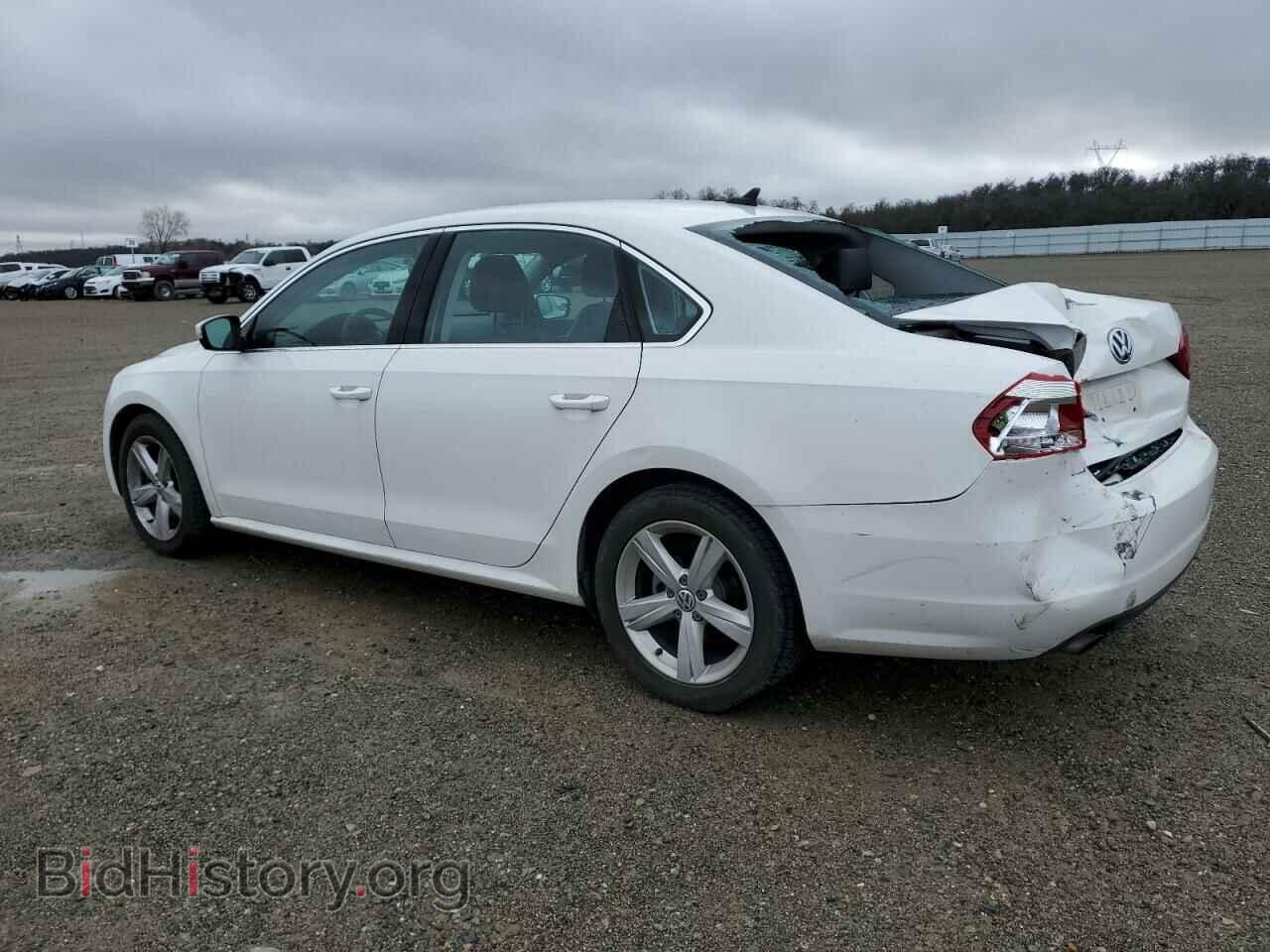 2015 VOLKSWAGEN PASSAT - VIN: 1VWAT7A30FC081597 - Фото 2