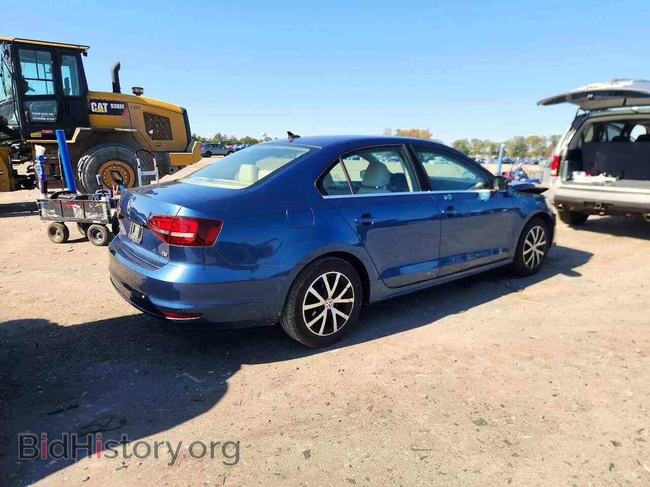 2017 VOLKSWAGEN JETTA - VIN: 3VWDB7AJ9HM301464 - Photo 3