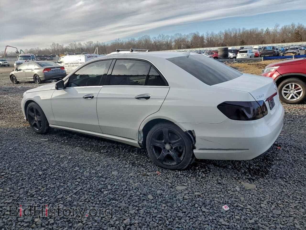 2014 MERCEDES-BENZ E-CLASS - VIN: WDDHF8JB4EA875749 - Фото 2