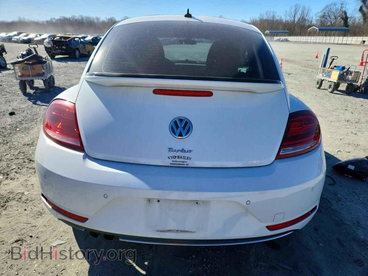 2017 VOLKSWAGEN BEETLE - VIN: 3VWJ17AT7HM607439 - Фото 6