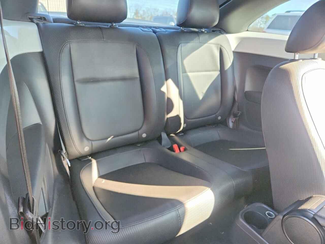2017 VOLKSWAGEN BEETLE - VIN: 3VWJ17AT7HM607439 - Фото 10