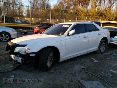 2013 Chrysler 300, белый — VIN 2C3CCAAG4DH556498, Copart