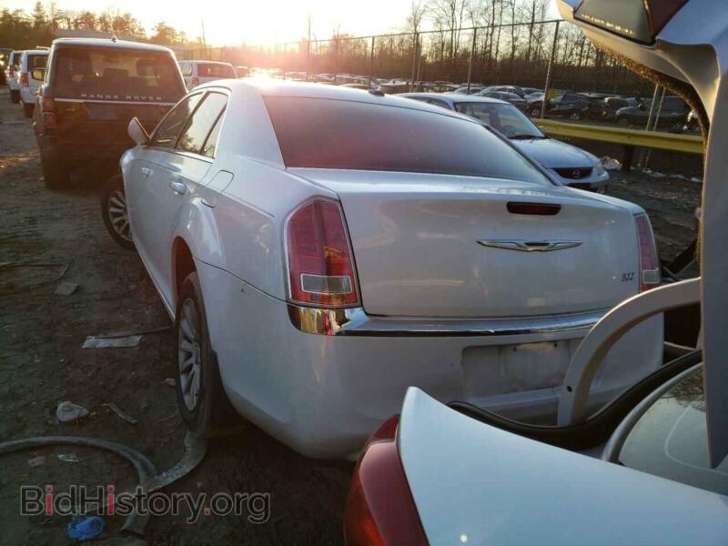 2013 Chrysler 300 (VIN 2C3CCAAG4DH556498) — фото 6 из 12