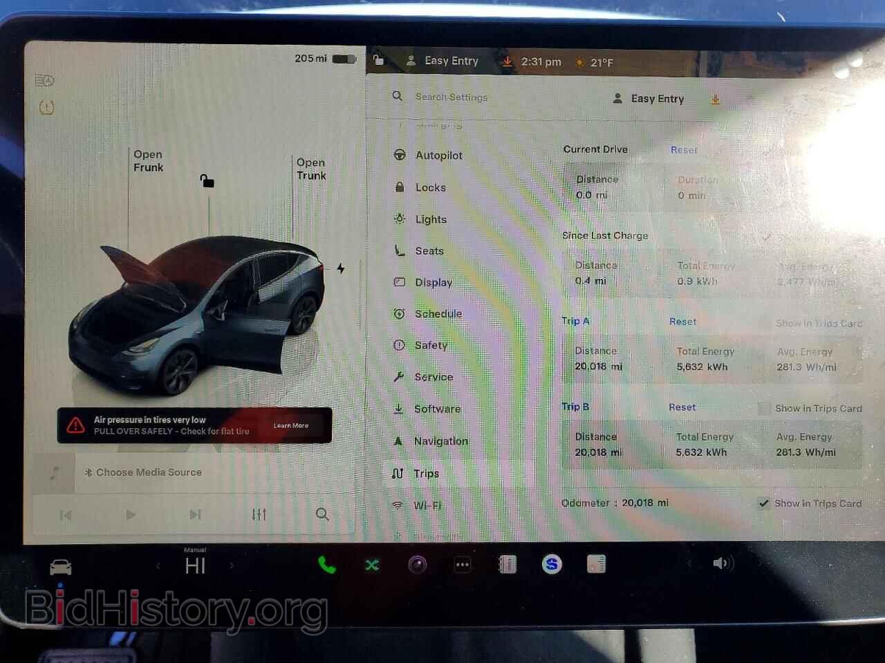 2024 TESLA MODEL Y - VIN: 7SAYGDEE9RA298976 - Фото 9