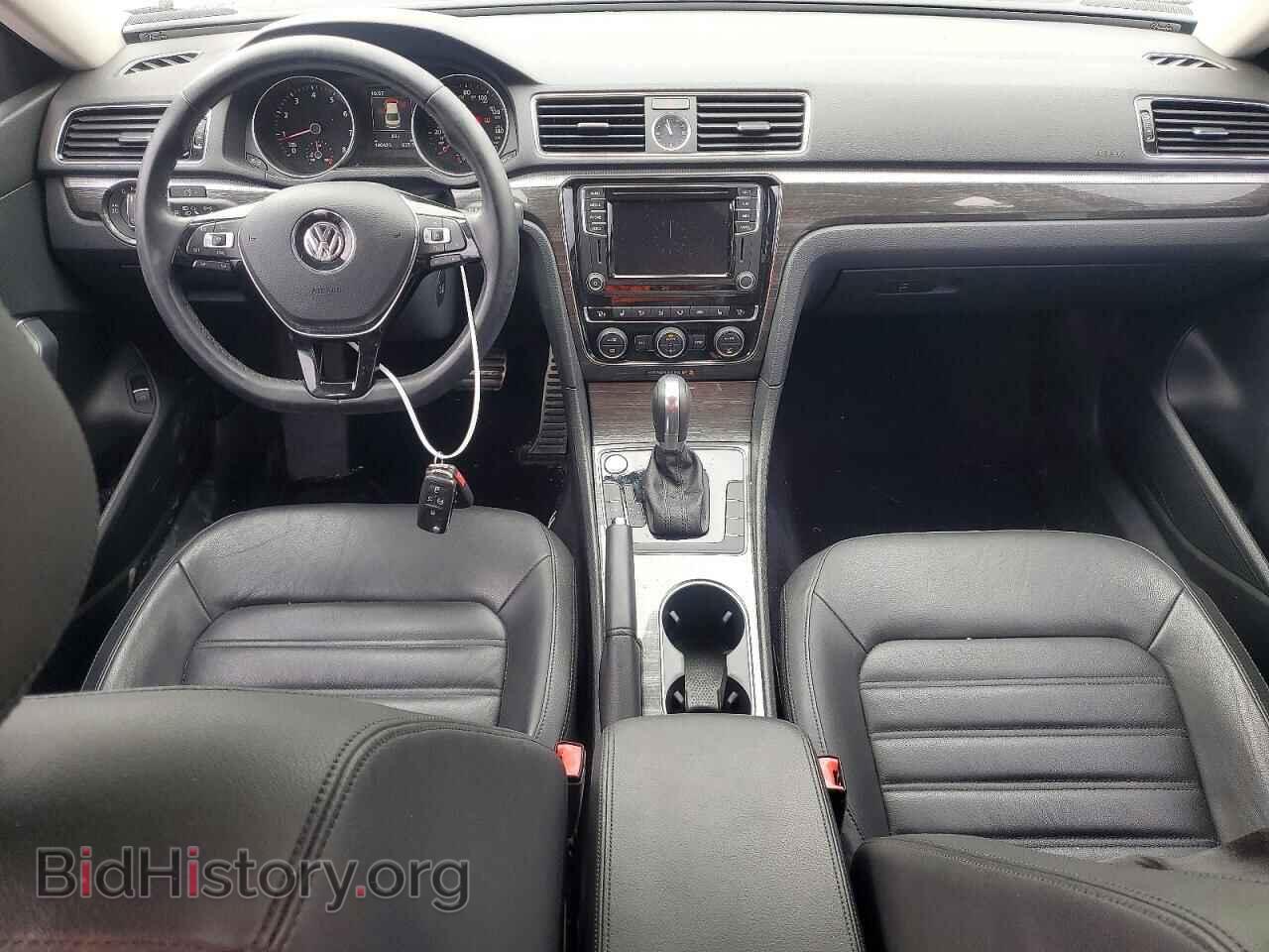 2016 VOLKSWAGEN PASSAT - VIN: 1VWCS7A35GC069717 - Photo 8