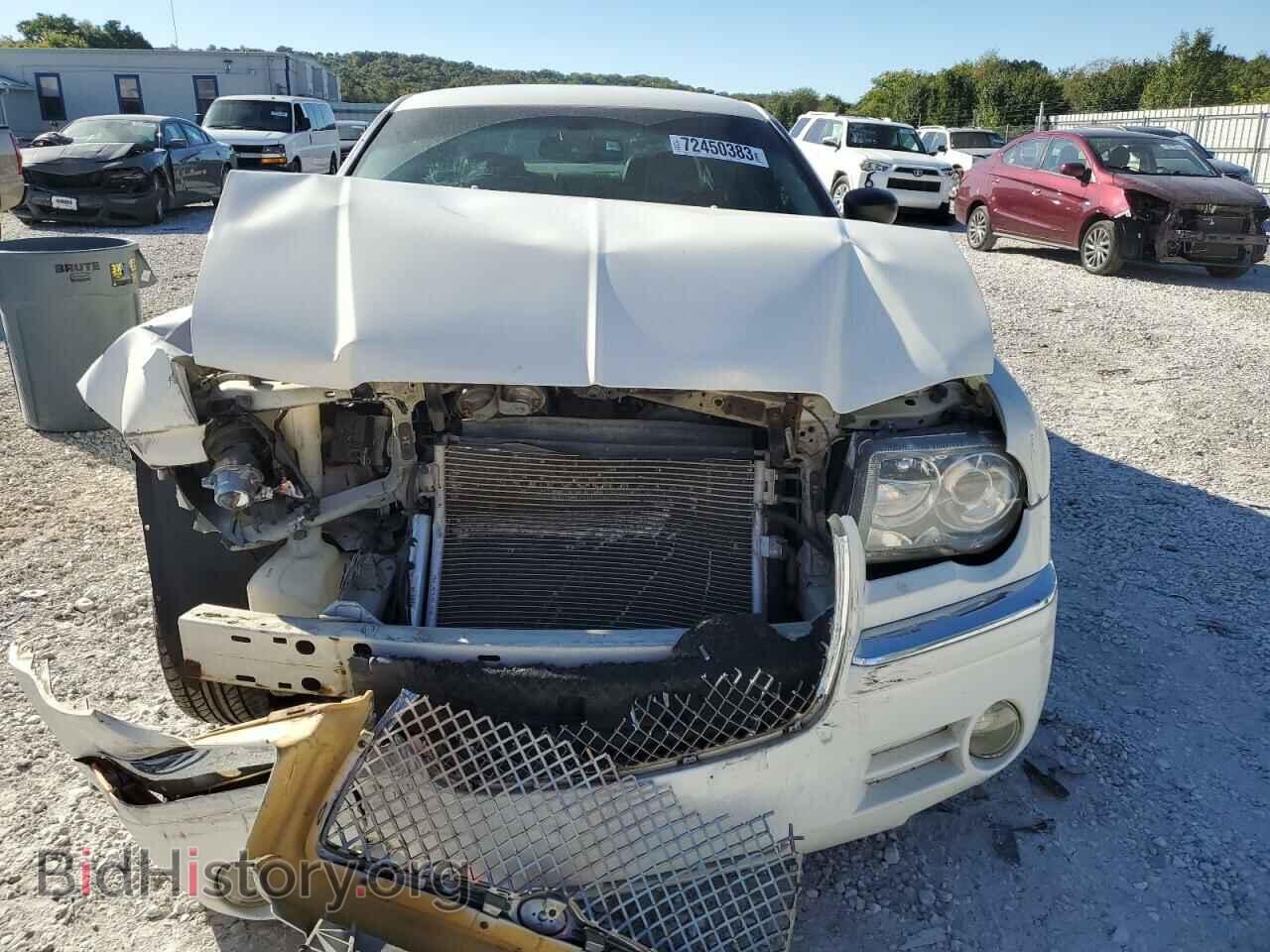 2010 CHRYSLER 300 - VIN: 2C3CK3CV5AH129322 - Фото 5