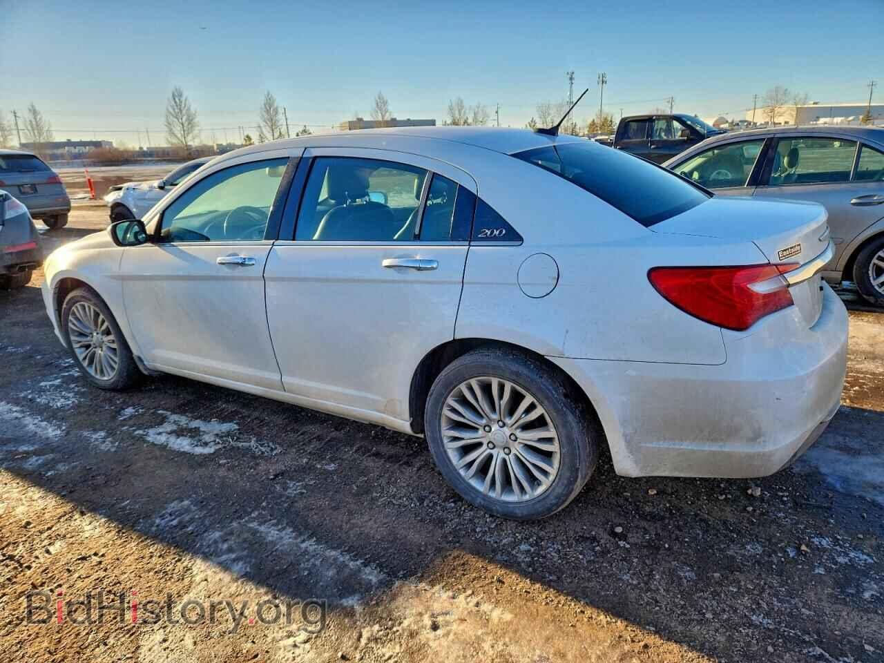 2014 CHRYSLER 200 - VIN: 1C3CCBCG3EN229232 - Фото 2