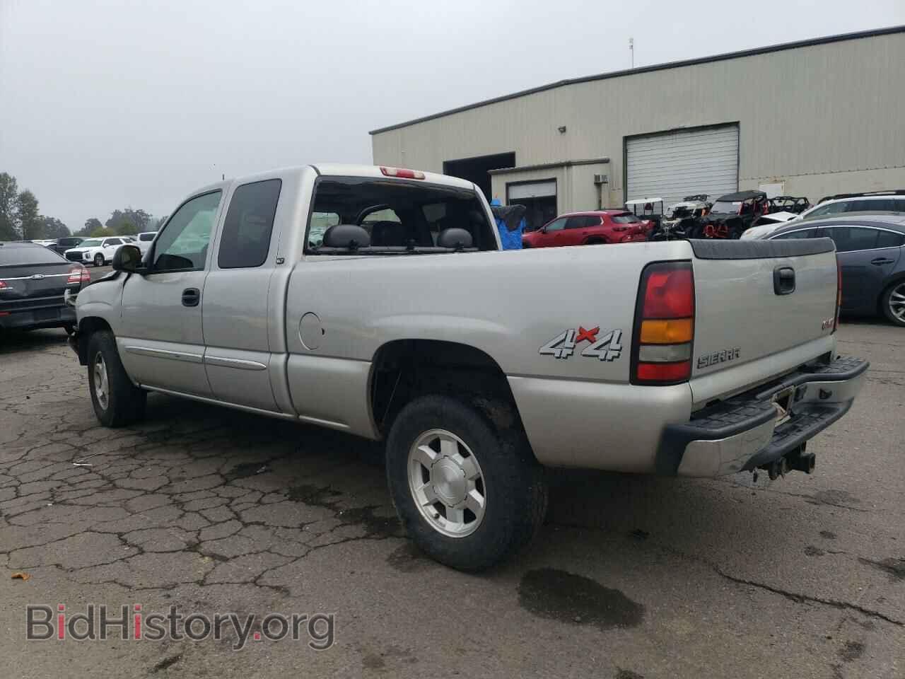 2005 GMC SIERRA - VIN: 2GTEK19B351308270 - Фото 2