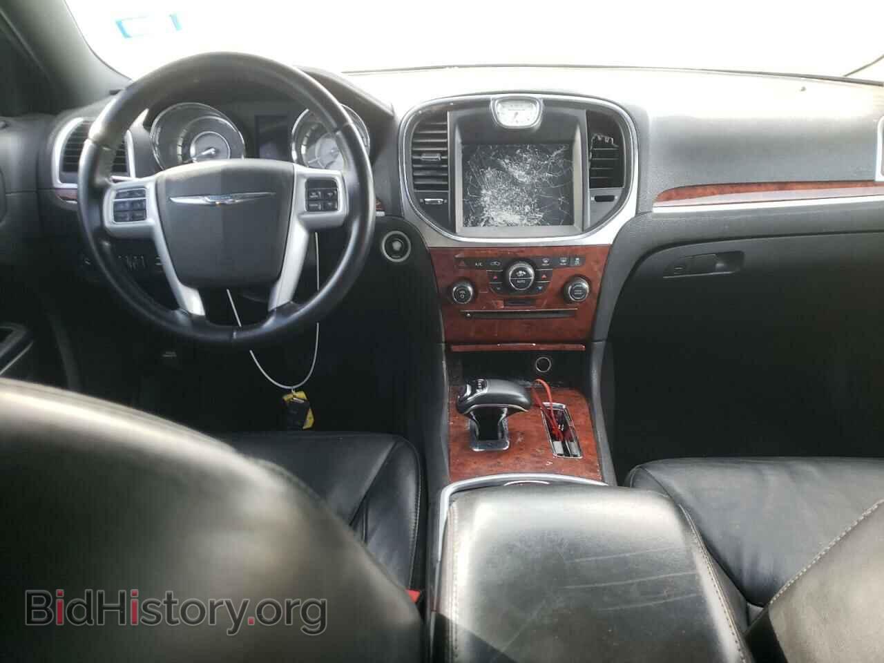 2014 CHRYSLER 300 - VIN: 2C3CCAAG6EH286806 - Фото 8