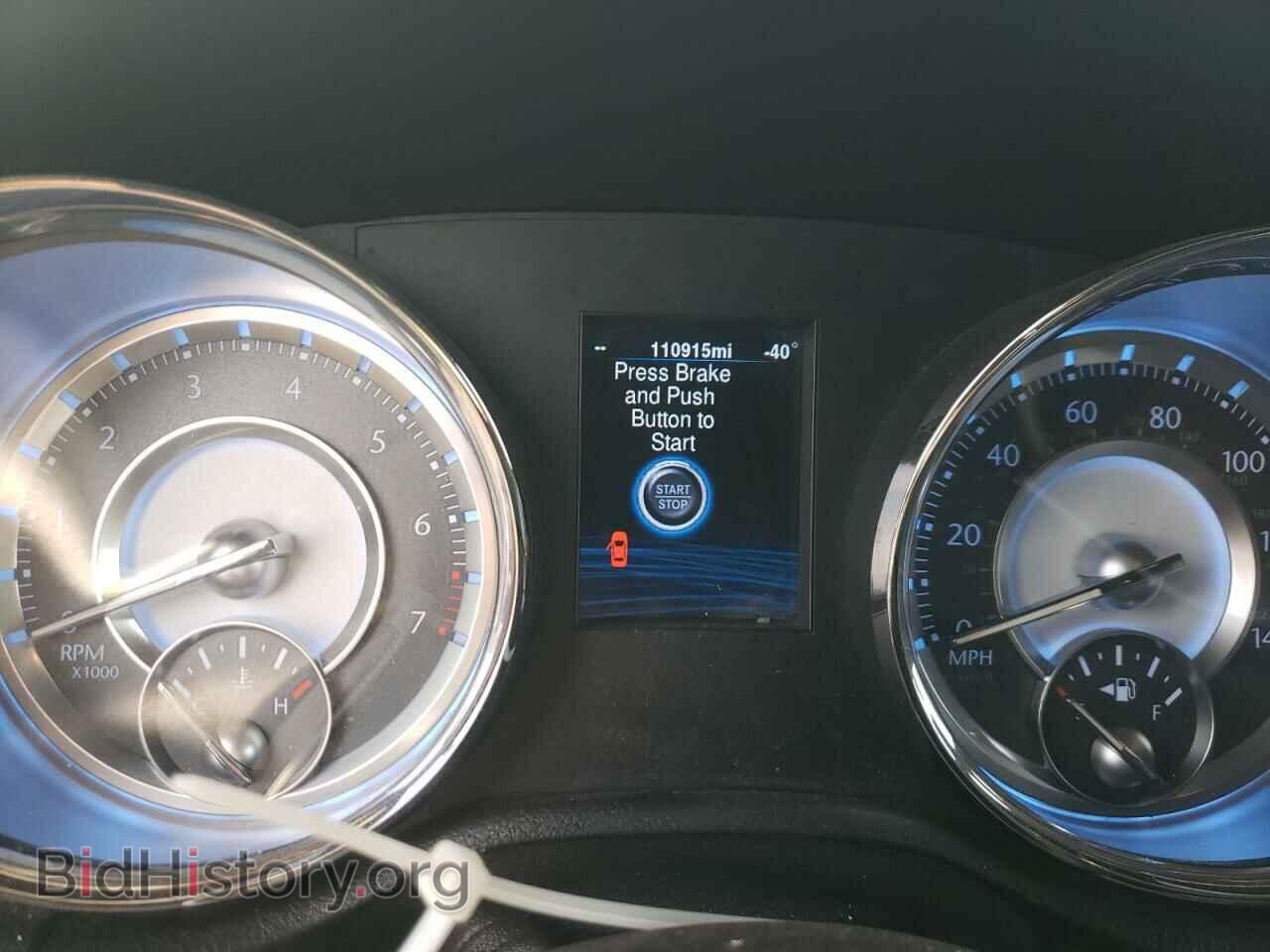 2014 CHRYSLER 300 - VIN: 2C3CCAAG6EH286806 - Фото 9