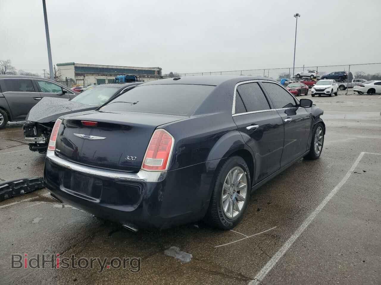 2012 CHRYSLER 300 - VIN: 2C3CCACG0CH308535 - Фото 3