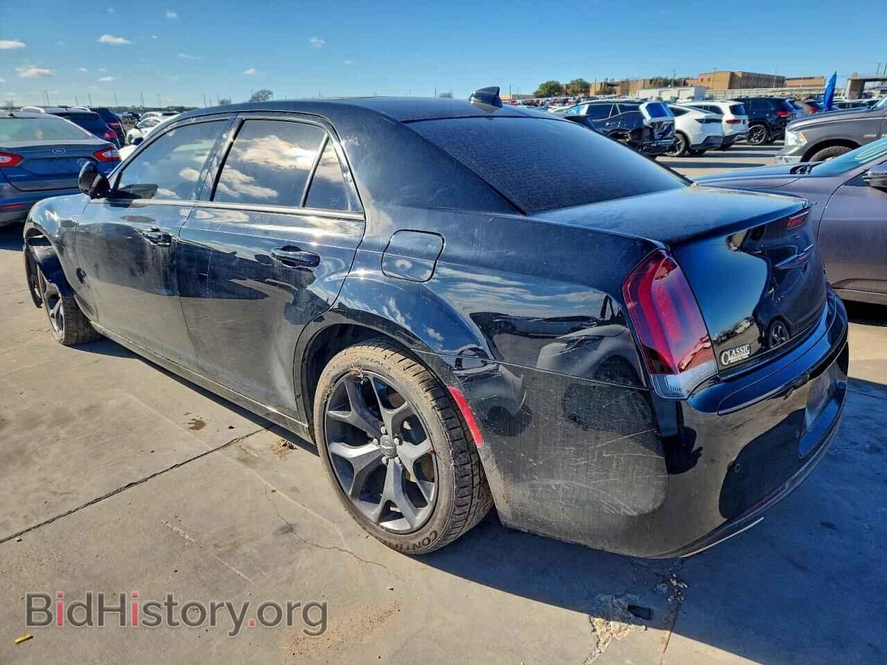 2023 CHRYSLER 300 - VIN: 2C3CCABG5PH620437 - Фото 2