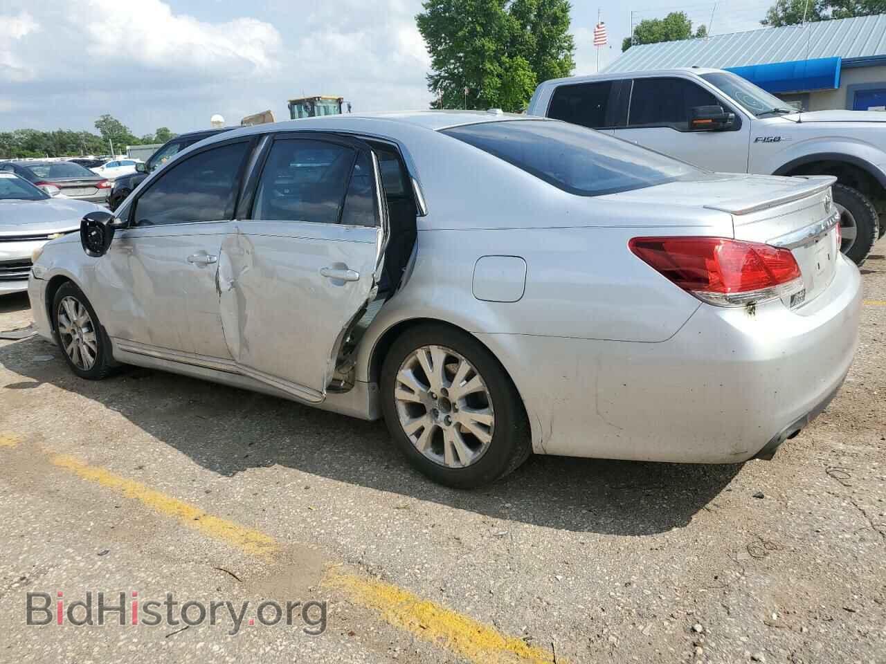 2011 TOYOTA AVALON - VIN: 4T1BK3DB2BU404313 - Фото 2