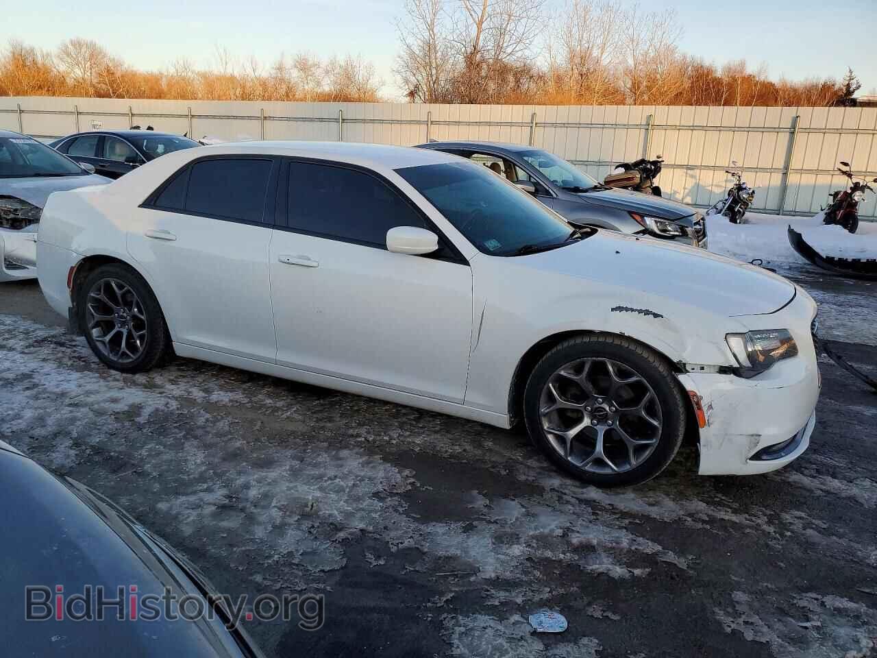 2016 CHRYSLER 300 - VIN: 2C3CCABG3GH135116 - Фото 4
