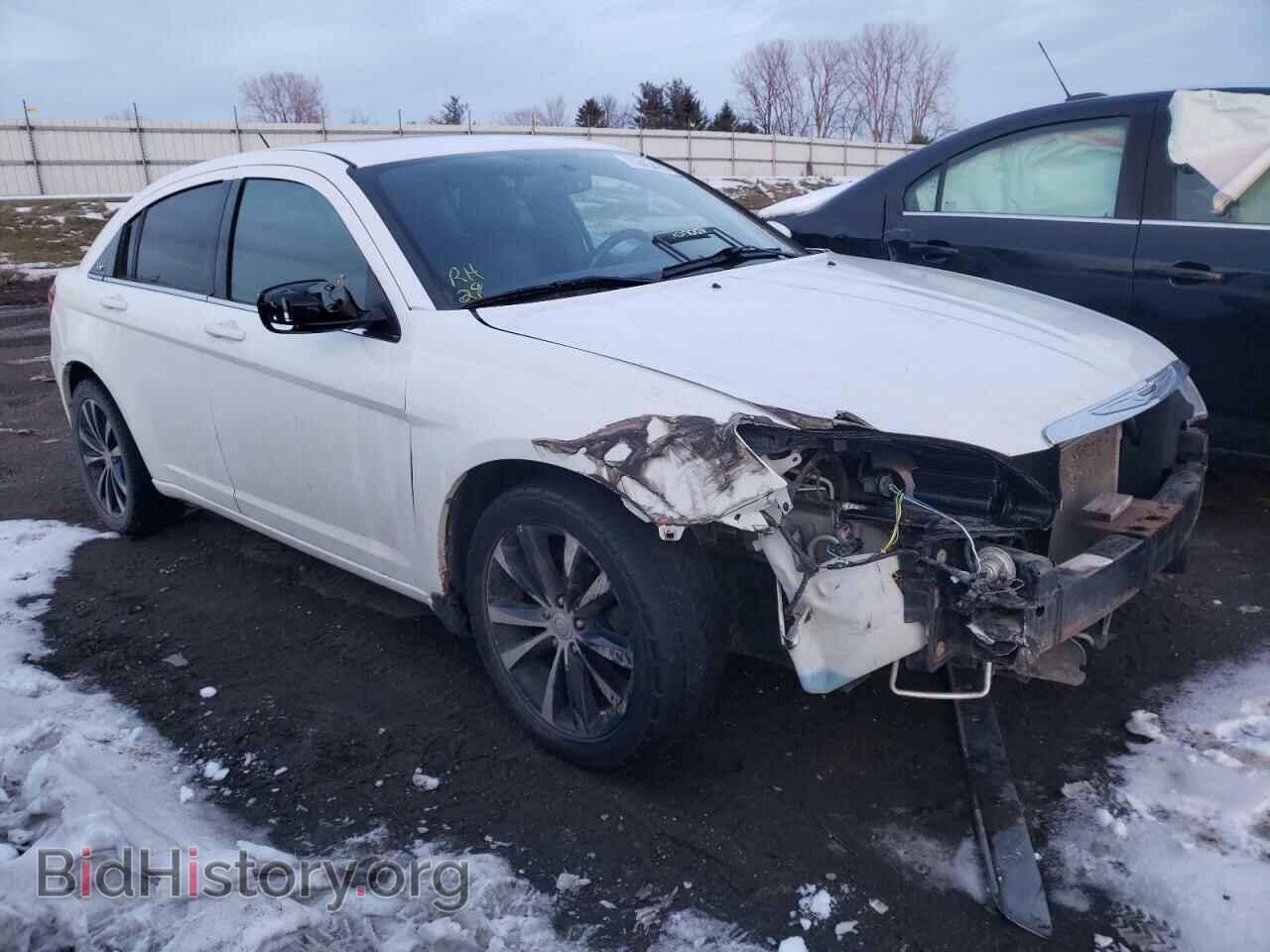 2013 CHRYSLER 200 - VIN: 1C3CCBCG2DN546997 - Photo 4