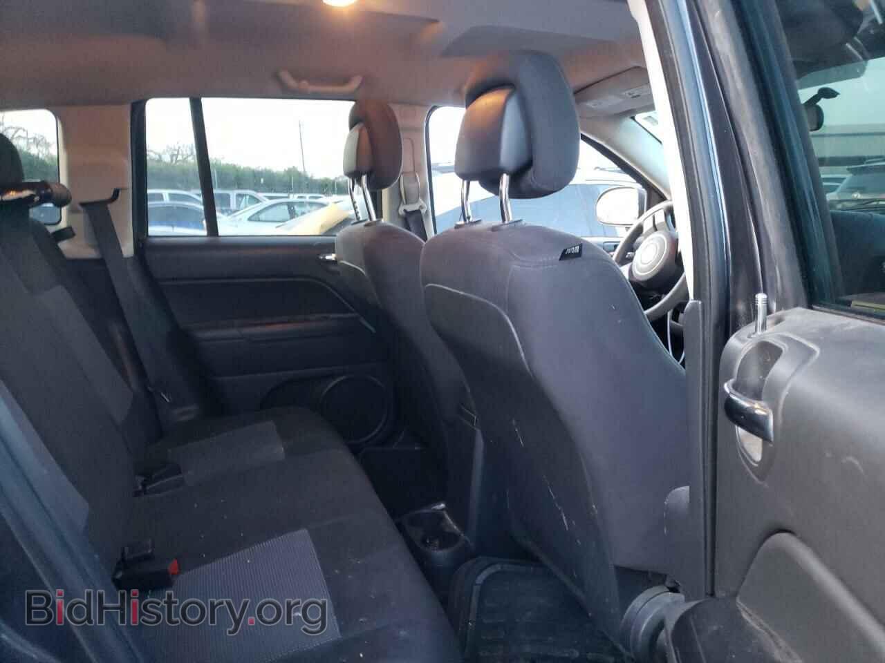 2014 JEEP COMPASS - VIN: 1C4NJDBB4ED593256 - Photo 10
