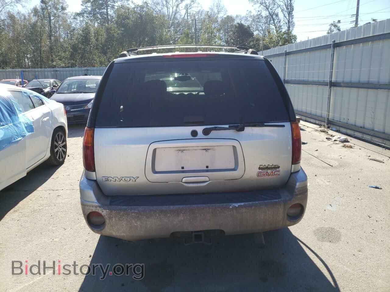 2005 GMC ENVOY - VIN: 1GKDS13S752338462 - Фото 6