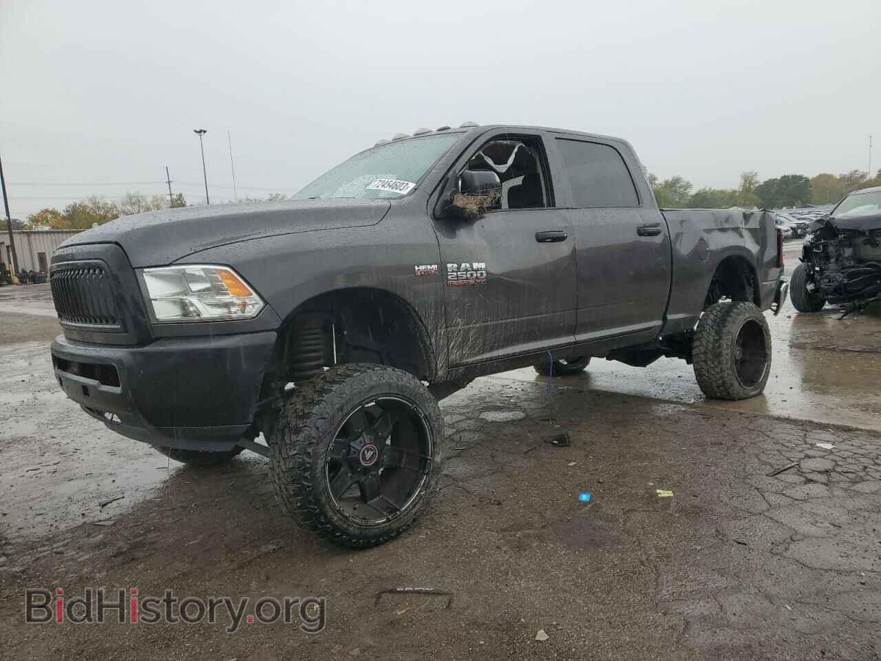 Photo 3C6UR5CJ2JG332177 - RAM All Models 2018