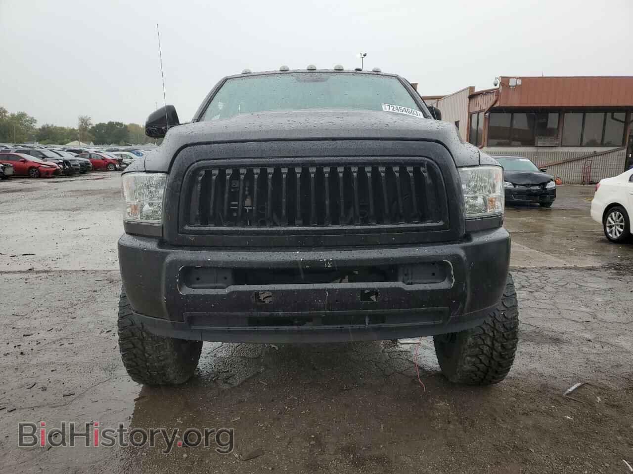 2018 RAM All Models - VIN: 3C6UR5CJ2JG332177 - Photo 5