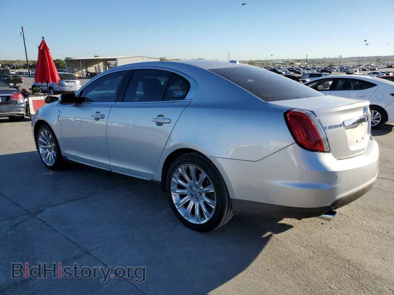 2009 LINCOLN MKS - VIN: 1LNHM93R09G622054 - Фото 2