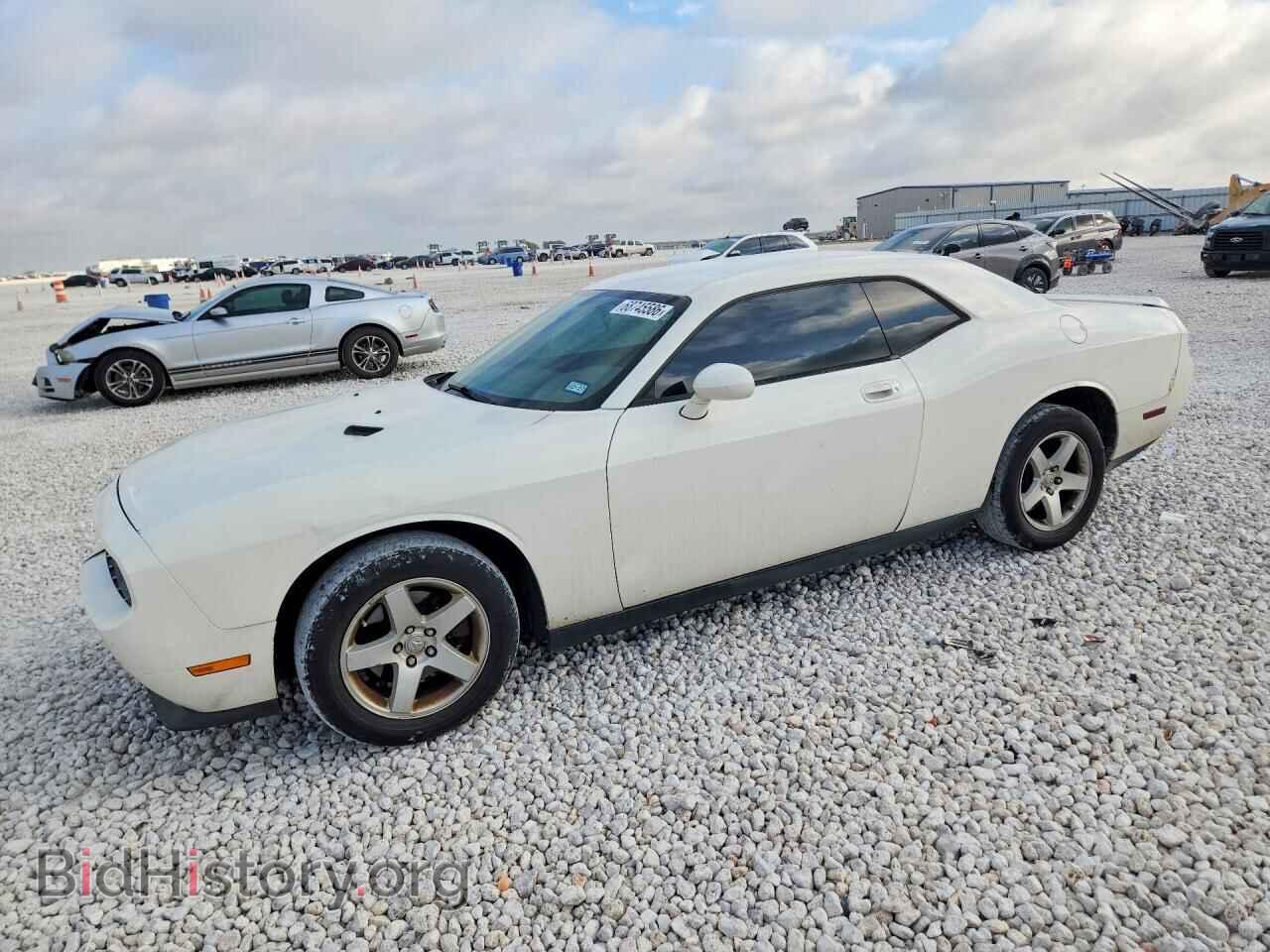 Photo 2B3CJ4DV7AH110372 - DODGE CHALLENGER 2010