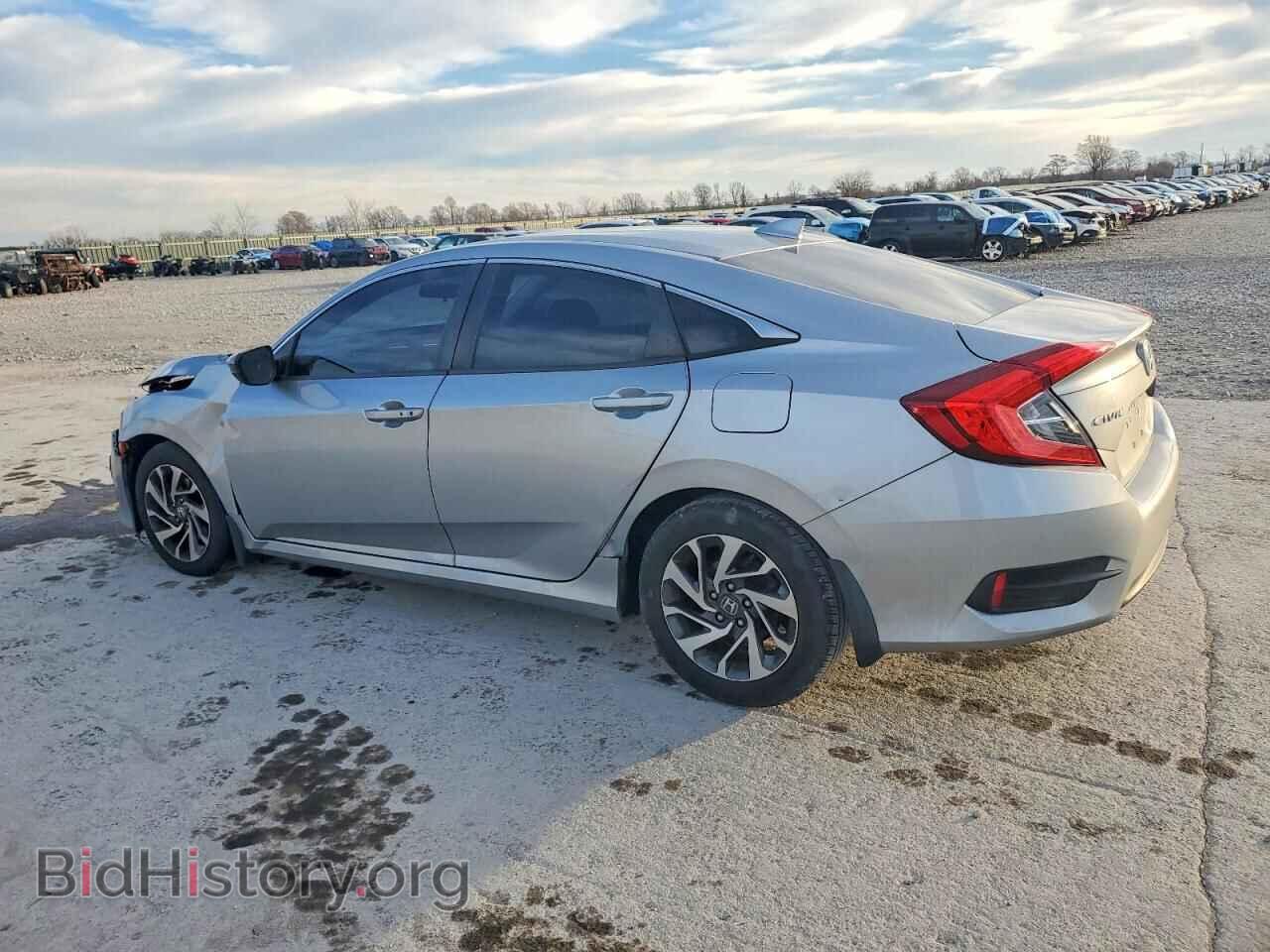 2017 HONDA CIVIC - VIN: 19XFC2F7XHE005033 - Фото 2