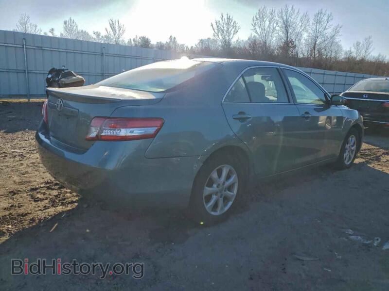 2011 Toyota CAMRY (VIN 4T1BF3EK1BU761663) — photo 3 of 12