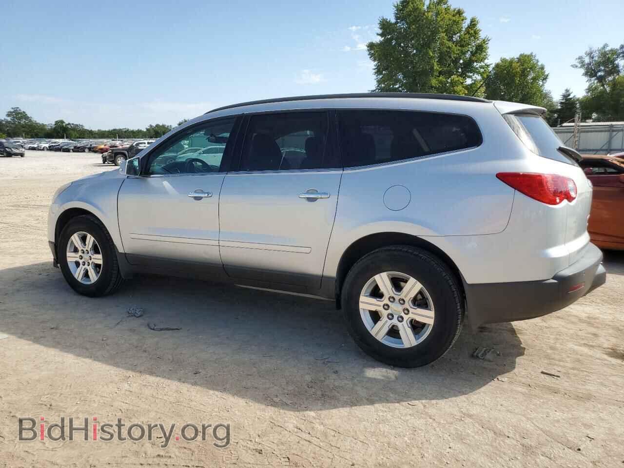 2012 CHEVROLET TRAVERSE - VIN: 1GNKRGED2CJ155254 - Фото 2