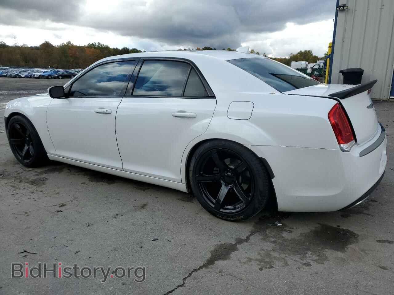 2015 CHRYSLER 300 - VIN: 2C3CCAAG9FH828630 - Фото 2