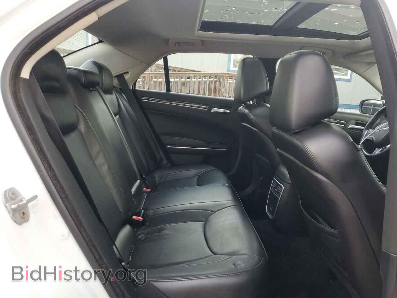 2015 CHRYSLER 300 - VIN: 2C3CCAAG9FH828630 - Фото 10