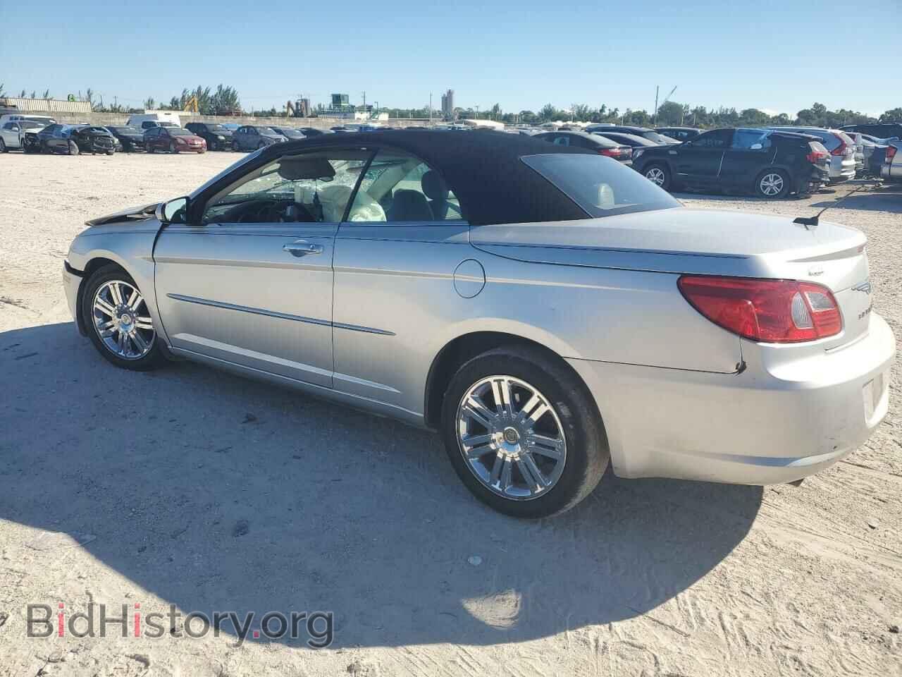 2008 CHRYSLER SEBRING - VIN: 1C3LC65M38N278221 - Фото 2