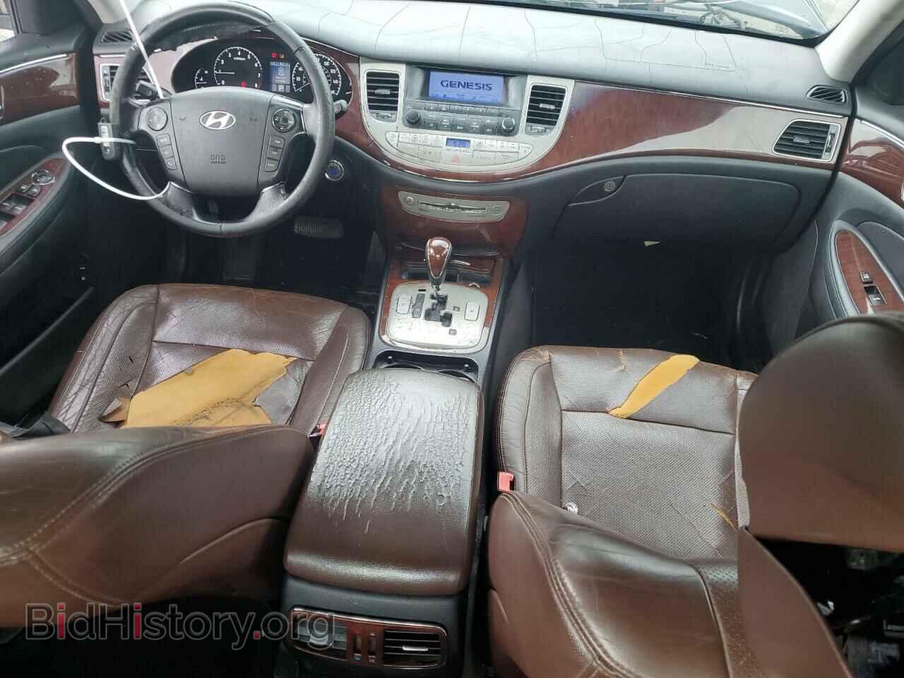 2011 HYUNDAI GENESIS - VIN: KMHGC4DE6BU130245 - Фото 8