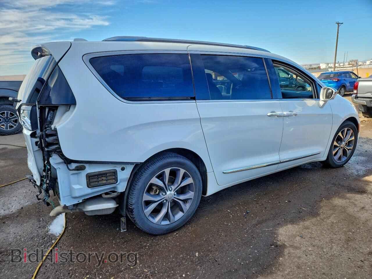 2017 CHRYSLER PACIFICA - VIN: 2C4RC1GG8HR544898 - Фото 3