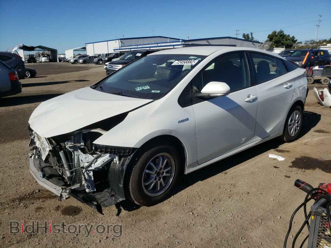 Photo JTDKBRFU6H3054057 - TOYOTA PRIUS 2017