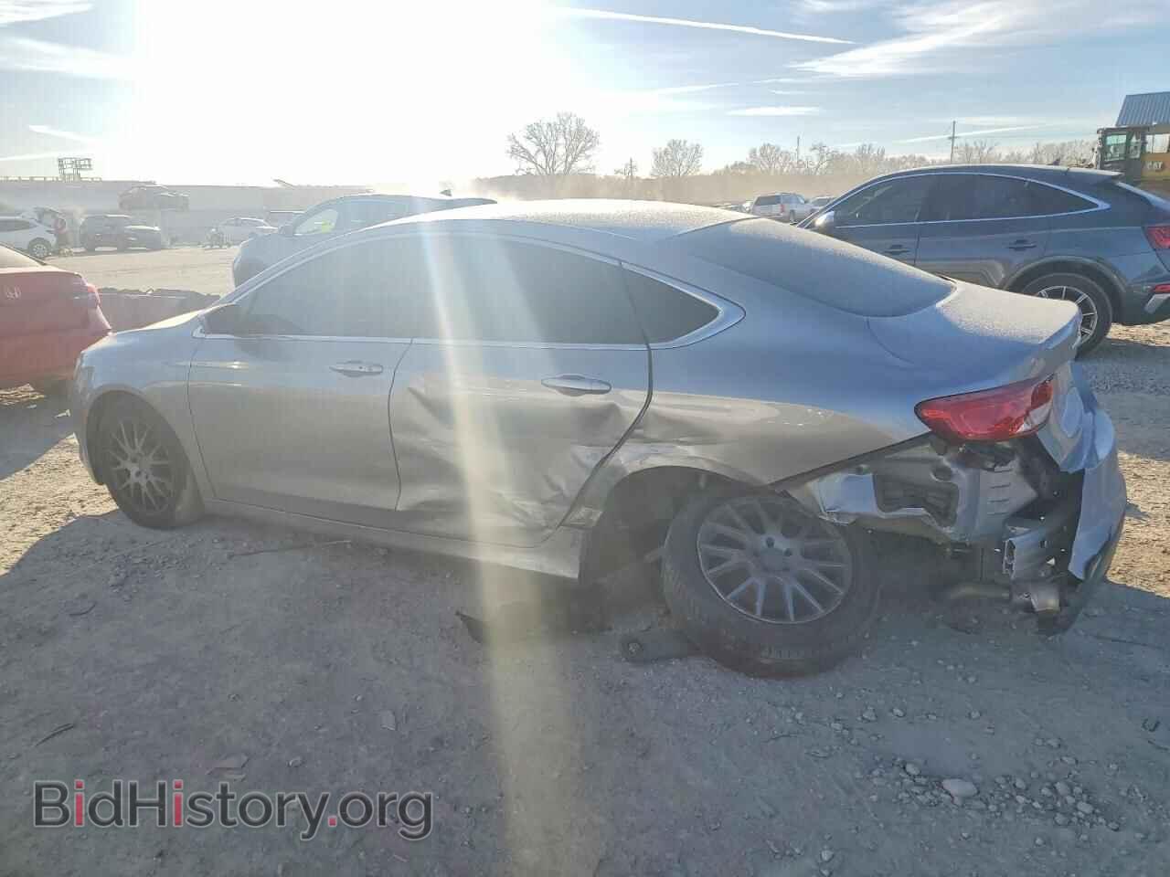 2016 CHRYSLER 200 - VIN: 1C3CCCAG3GN148422 - Фото 2