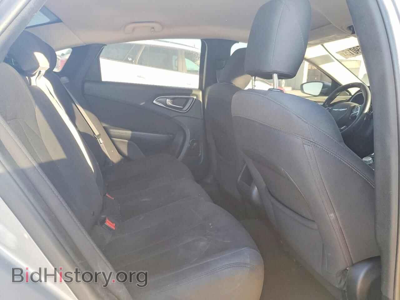 2016 CHRYSLER 200 - VIN: 1C3CCCAG3GN148422 - Фото 10