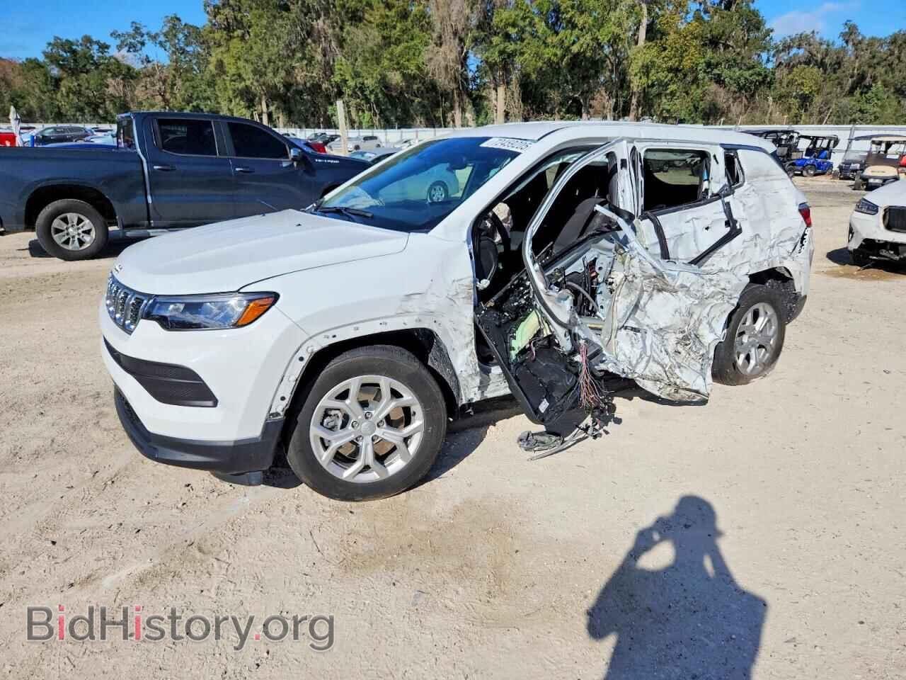 Photo 3C4NJDAN1RT146525 - JEEP COMPASS 2024