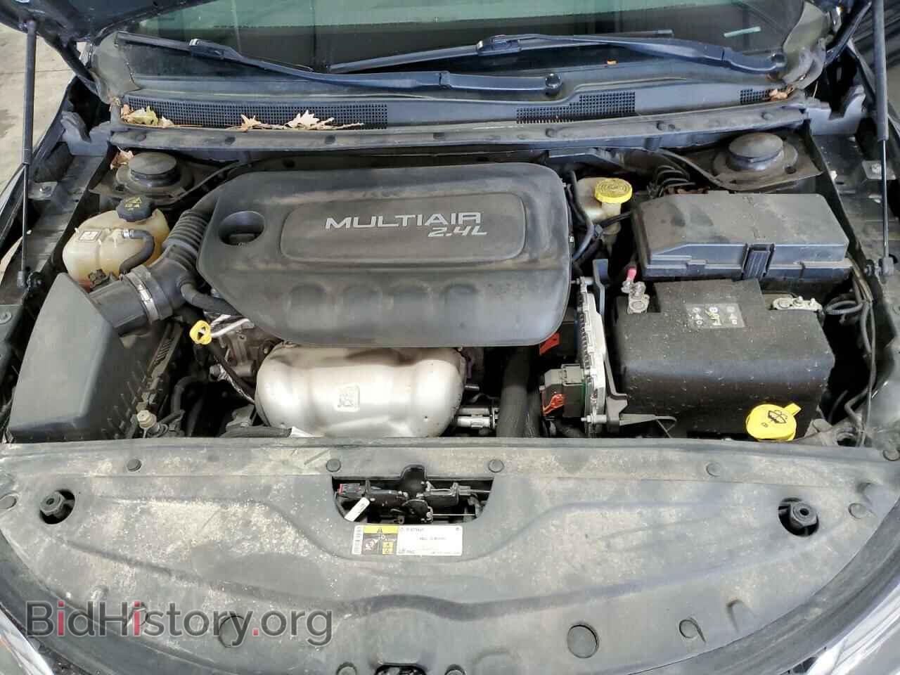 2016 CHRYSLER 200 - VIN: 1C3CCCAB9GN174365 - Фото 11