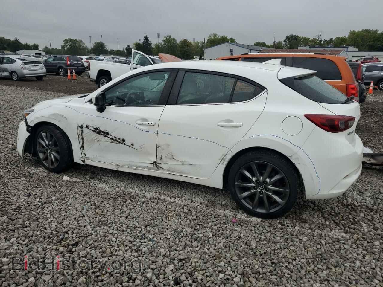 2018 MAZDA 3 - VIN: 3MZBN1M3XJM230161 - Фото 2